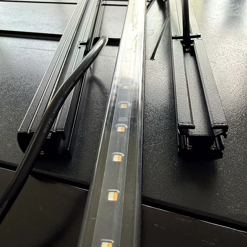 RGBW LED Pixel Bar