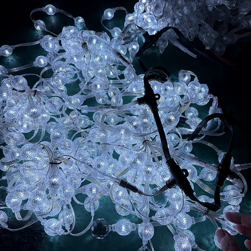 25mm RGB 360-Degree 3D LED Pineapple Lamp thumbnail 2