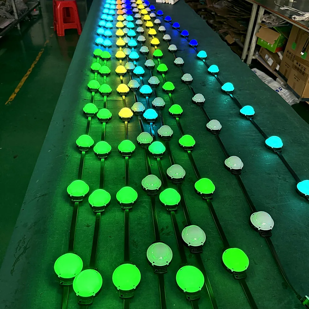 50mm Half-Ball RGBW LED Point Light